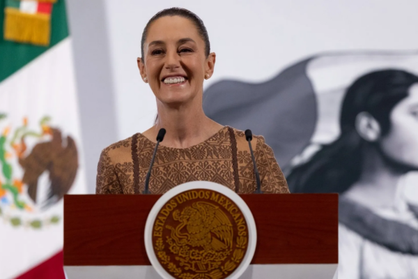 Sheinbaum interpone demanda contra Google; empresa cambió el nombre del Golfo de México por Golfo de América en sus mapas